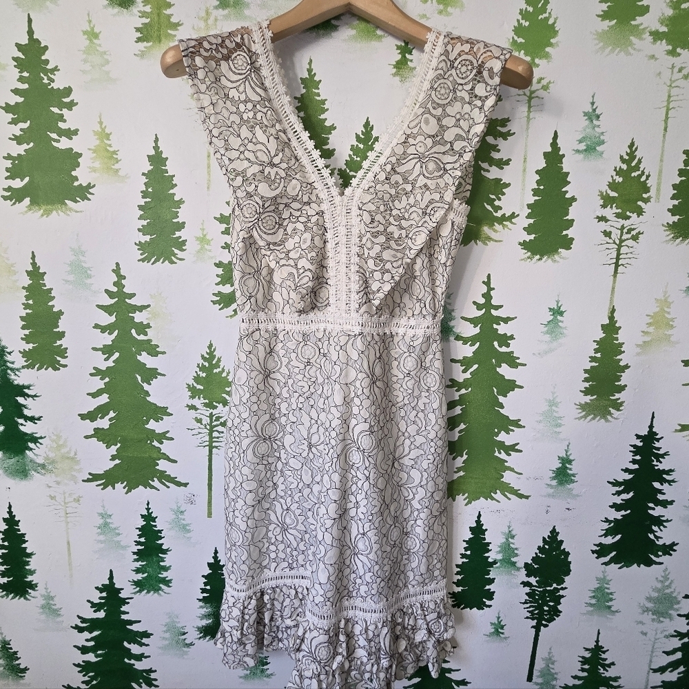 Moulinette Soeurs Lace V-Neck Ivory Dress